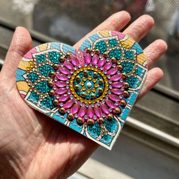 Diamond Art HEART 12 Corner Bookmark, Colorful, Sparkly (BLUE, PINK, GOLD) - Picture 15 of 15